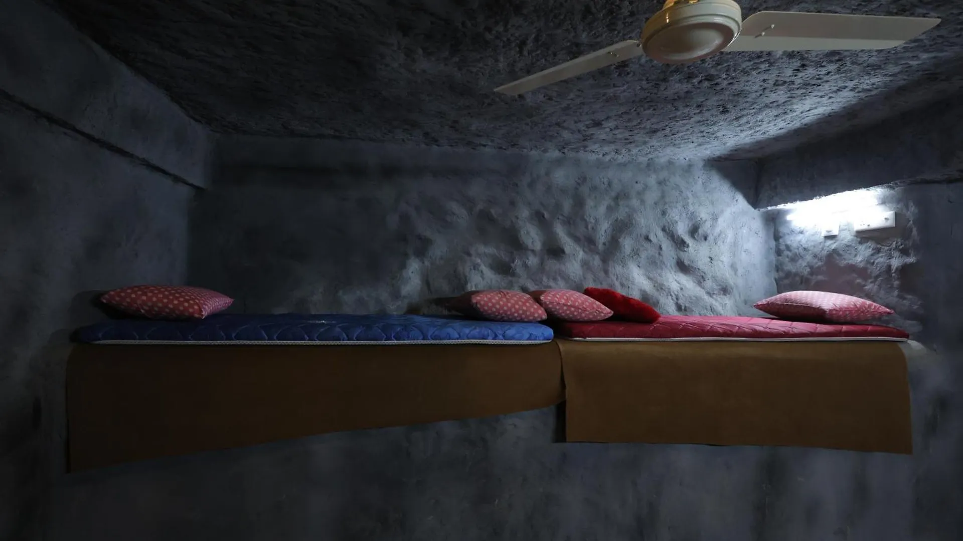 Bed & Breakfast Cave Castle By Bestinn Leisure Panchalimedu Pīrmed Indie